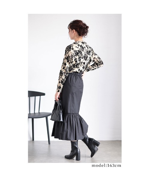 Sawa a la mode(サワアラモード)の「花柄チュールトップス(Tシャツ/カットソー・レディース・アイボリー/ブラック・FREE)」の14枚目の写真