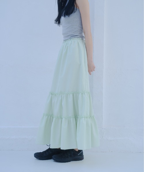 Smyeon(スミョン)の「Gather tiered long skirt/ ギャザーティアードロングスカート(スカート・レディース・ホワイト/ライトグリーン・FREE)」の20枚目の写真