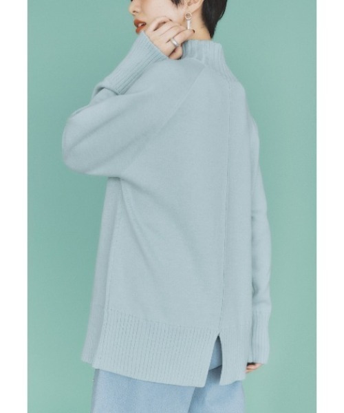 IEDIT(イディット)の「IEDIT 表ウール混で内側コットン100%のダブルフェイス素材こなれ見えハイネックニット(ニット/セーター・レディース・グレー/ブルー/イエロー・S/M/L/LL/3L/4L)」の15枚目の写真