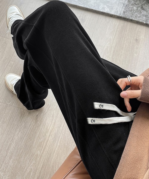 Kuroba(クロバ)の「裏シャギーコーデュロイストレートパンツ(その他パンツ・レディース・グレー/ベージュ/ブラック・L/M)」の5枚目の写真