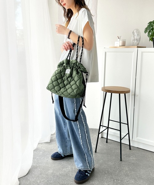 Java（ジャバ）の「《JaVa ジャバコラボ》おしゃれも実用性も叶う。2WAYキルティング巾着ショルダーバッグ（ショルダーバッグ・レディース・ブラック/カーキ/レオパード・ONE SIZE）」の16枚目の写真