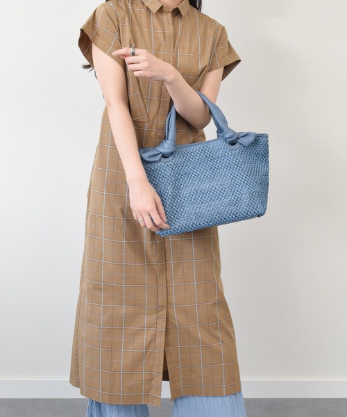 inter-chaussures(インターショシュール)の「【Alma tonutti】レザーハンドルメッシュバッグ(Q56420)(ハンドバッグ・レディース・ベージュ/ホワイト/ブルー・ALL)」の8枚目の写真