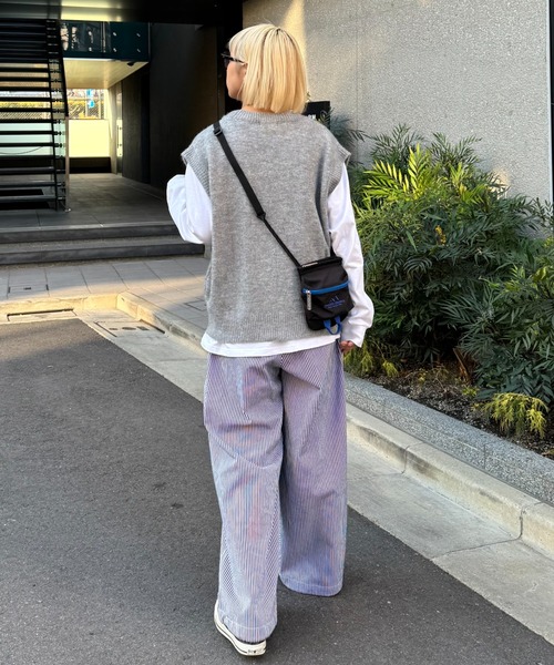 Franklin Climbing（フランクリンクライミング）の「【Franklin Climbing】ユニセックスミニショルダーバッグ（ショルダーバッグ・メンズ・ベージュ/ブラック/ブルー・ONE SIZE）」の13枚目の写真