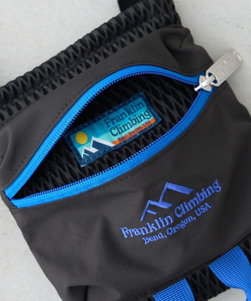 Franklin Climbing（フランクリンクライミング）の「【Franklin Climbing】ユニセックスミニショルダーバッグ（ショルダーバッグ・メンズ・ベージュ/ブラック/ブルー・ONE SIZE）」の19枚目の写真