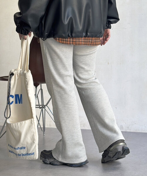 CPCM（シーピーシーエム）の「【マイナス3キロ見え！】ワッフルフレアパンツ（その他パンツ・レディース・ブラック/グレー/グリーン/レッド/ネイビー・MEDIUM/LARGE）」の15枚目の写真