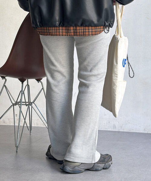 CPCM（シーピーシーエム）の「【マイナス3キロ見え！】ワッフルフレアパンツ（その他パンツ・レディース・ブラック/グレー/グリーン/レッド/ネイビー・MEDIUM/LARGE）」の16枚目の写真