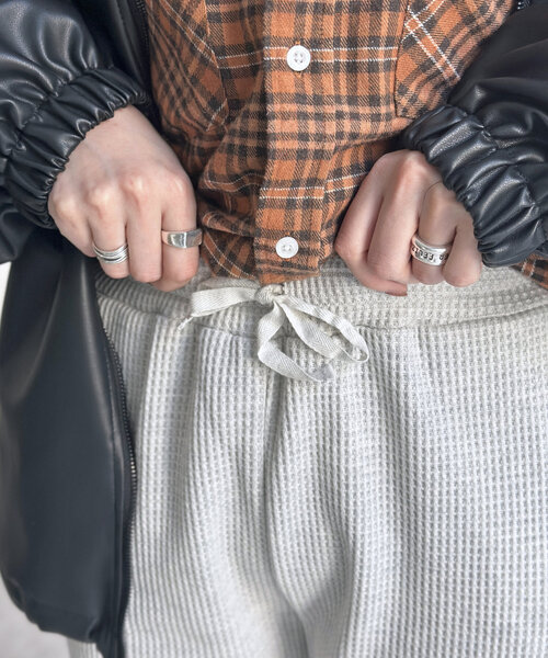 CPCM（シーピーシーエム）の「【マイナス3キロ見え！】ワッフルフレアパンツ（その他パンツ・レディース・ブラック/グレー/グリーン/レッド/ネイビー・MEDIUM/LARGE）」の21枚目の写真