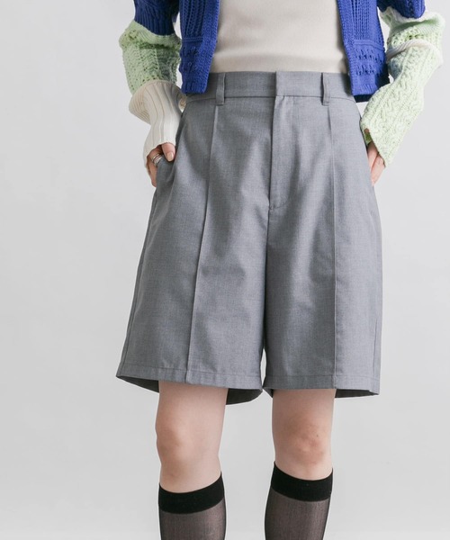 KBF（ケイビーエフ）の「ピンタックショートパンツ（その他パンツ・レディース・ブラック/ライトグレー/ブラウン・ONE）」の3枚目の写真