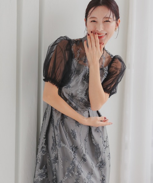 haremode（ハレモード）の「結婚式 お呼ばれ 二次会 謝恩会 成人式 同窓会 対応 20代 30代 レース 刺繍 チュール パフスリーブ ハイネック フレア ロング丈 きれいめ  セレモニー パーティ オケージョン ドレス（ドレス・レディース・ネイビー/ブルー系その他/ベージュ/シルバー・S/M）」の4枚目の写真