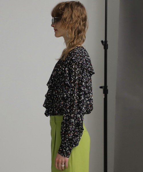 ROSE BUD(ローズバッド)の「フリルカラーブラウス(シャツ/ブラウス・レディース・ブラック/ブラウン/ホワイト・ONE SIZE)」の21枚目の写真