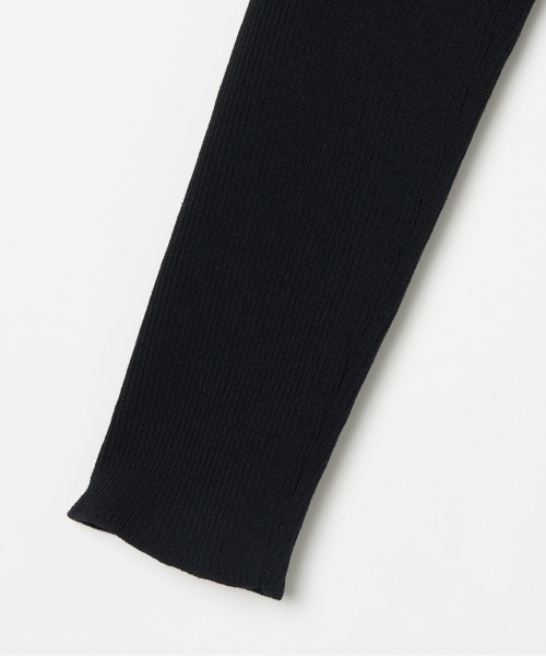 HELIOPOLE（エリオポール）の「BACK RIBBON RIB KNIT（Tシャツ/カットソー・レディース・ブラック/ピンク・38）」の6枚目の写真