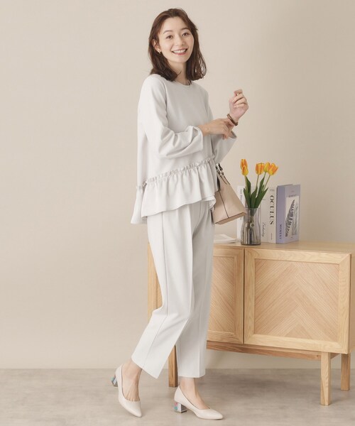 ITS'DEMO（イッツデモ）の「【通勤／手洗い可】カットジョーゼットブラウス（シャツ/ブラウス・レディース・ベージュ/ナチュラル/ブラック・00）」の5枚目の写真