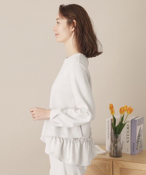 ITS'DEMO（イッツデモ）の「【通勤／手洗い可】カットジョーゼットブラウス（シャツ/ブラウス・レディース・ベージュ/ナチュラル/ブラック・00）」の12枚目の写真