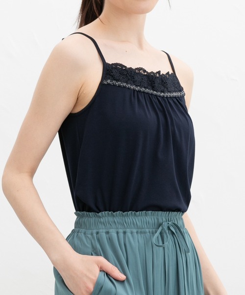 Honeys（ハニーズ）の「【吸水速乾・ＵＶカット】レースキャミソール（キャミソール・レディース・オフホワイト/ブラック/ネイビー/ラベンダー/ダークブラウン/ピンク/ダークグリーン系・L/LL/M/S）」の14枚目の写真