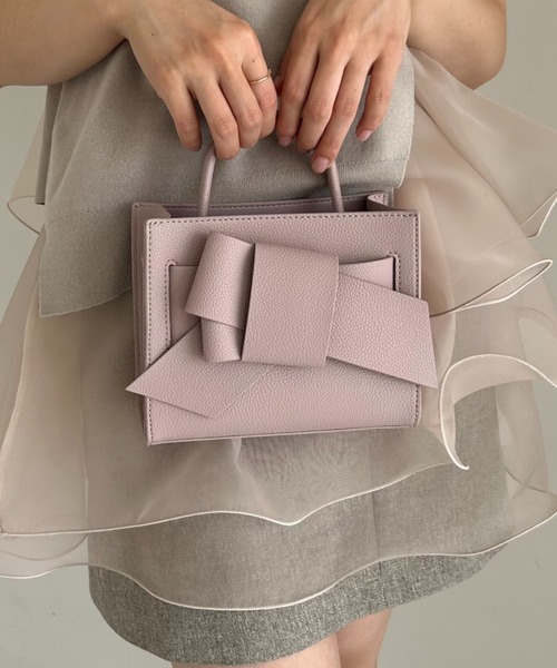 FRAY I.D（フレイアイディー）の「【ZOZO・USAGI ONLINE限定】【ルエル】ミニリボンバッグ（ショルダーバッグ・レディース・ライトベージュ/ブラック/ホワイト/ピンク・FREE/F）」の4枚目の写真