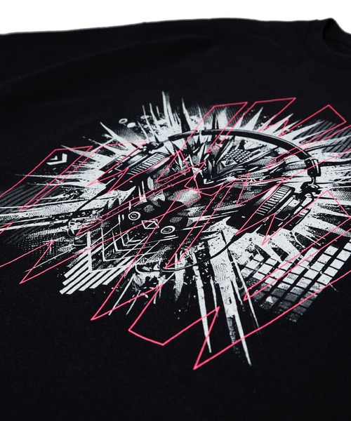 [W] by VIRGOwearworks（ダブリューバイヴァルゴウェアーワークス）の「Cyber face SSPT（Tシャツ/カットソー・メンズ・ブラック×グリーン/ブラック×ピンク・MEDIUM/LARGE/X-LARGE/XX-LARGE）」の14枚目の写真