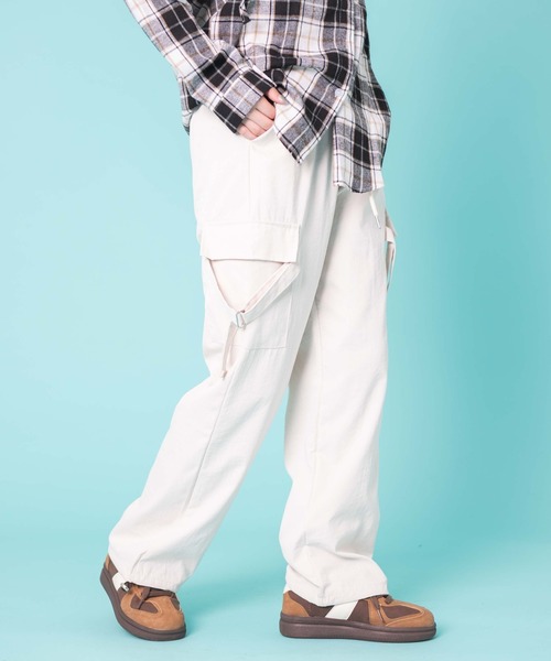 WOND(ウォンド)の「WOND/サイドベルトカーゴパンツ(カーゴパンツ・レディース・オフホワイト/チャコール/ブラック・FREE)」の7枚目の写真