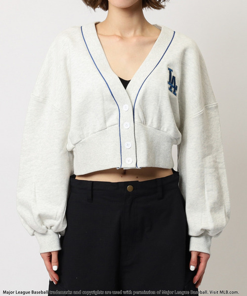BACK TO THE FIELD（バック トゥー ザ フィールド）の「【MLB】刺しゅうロゴスウェットカーディガン（カーディガン/ボレロ・レディース・ライトグレー/オフホワイト/ブラック・FREE）」の19枚目の写真