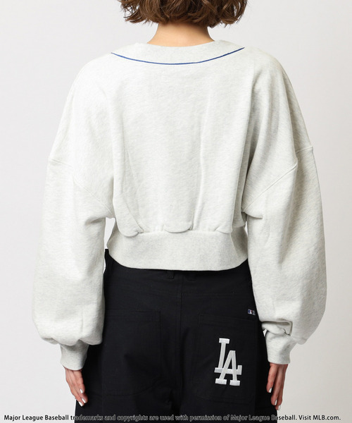 BACK TO THE FIELD（バック トゥー ザ フィールド）の「【MLB】刺しゅうロゴスウェットカーディガン（カーディガン/ボレロ・レディース・ライトグレー/オフホワイト/ブラック・FREE）」の21枚目の写真