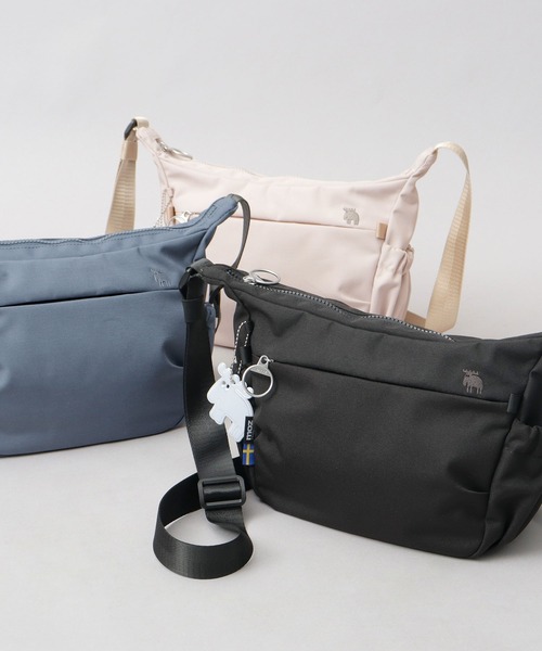 moz(モズ)の「軽量 撥水 ポリエステル ミニショルダーバッグ A5収納対応(ショルダーバッグ・レディース・ブラック/ブルー/オフホワイト・FREE)」の10枚目の写真