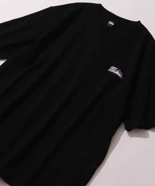 FIRST DOWN(ファーストダウン)の「【FIRST DOWN/ファーストダウン】LOGO S/S TEE/ ワンポイントロゴ 半袖Tシャツ(Tシャツ/カットソー・メンズ・ホワイト/ブラック/ヘザーグレー・M/L/XL)」の10枚目の写真