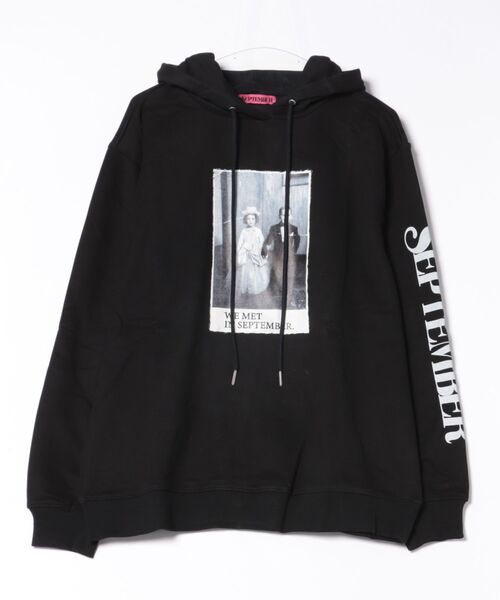 September(セプテンバー)の「/SEPTEMBER(セプテンバー)/photo hoodie(パーカー・レディース・ベージュ/ブラック/ホワイト・MEDIUM/SMALL)」の3枚目の写真