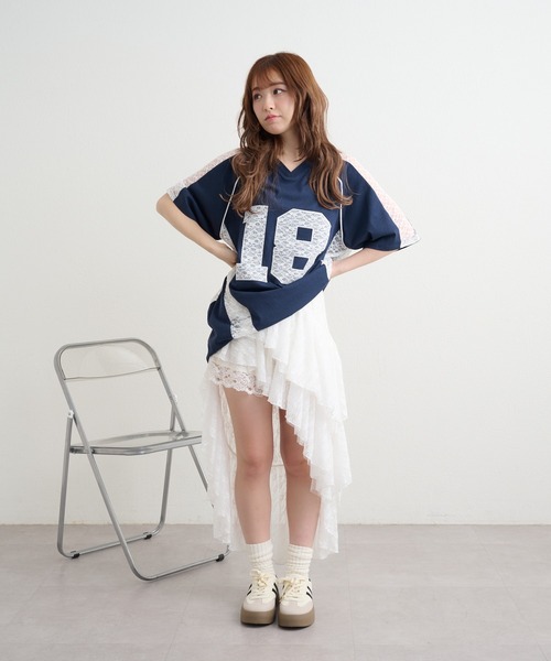 RAY CASSIN(レイカズン)の「レースナンバリングルーズTシャツ(Tシャツ/カットソー・レディース・レッド/ホワイト/ネイビー・FREE)」の20枚目の写真