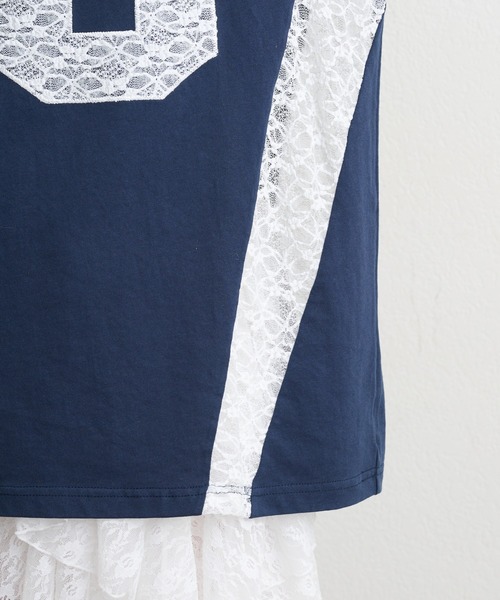 RAY CASSIN(レイカズン)の「レースナンバリングルーズTシャツ(Tシャツ/カットソー・レディース・レッド/ホワイト/ネイビー・FREE)」の5枚目の写真