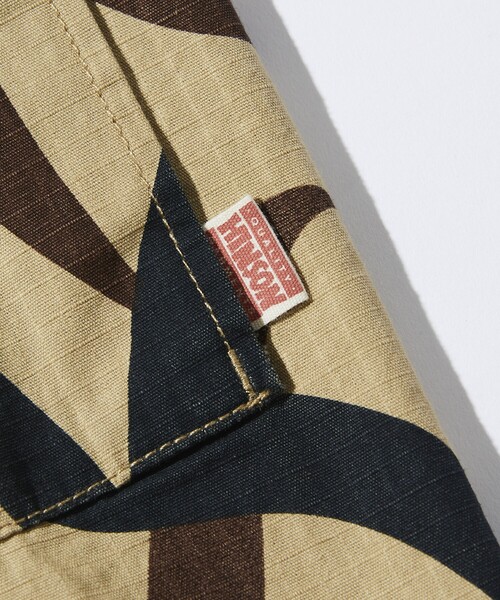 HINSON(ヒンソン)の「HINSON/ヒンソン 6POCKET SHORT PANTS/6ポケットカモ柄カーゴショートパンツ/ミリタリーパンツ(その他パンツ・メンズ・ベージュ/ブラック/チャコールグレー・SMALL/MEDIUM/LARGE)」の10枚目の写真