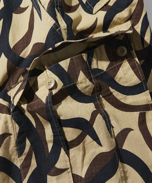 HINSON(ヒンソン)の「HINSON/ヒンソン 6POCKET SHORT PANTS/6ポケットカモ柄カーゴショートパンツ/ミリタリーパンツ(その他パンツ・メンズ・ベージュ/ブラック/チャコールグレー・SMALL/MEDIUM/LARGE)」の11枚目の写真