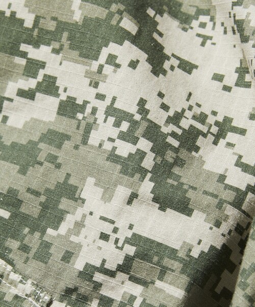 HINSON(ヒンソン)の「HINSON/ヒンソン 6POCKET SHORT PANTS/6ポケットカモ柄カーゴショートパンツ/ミリタリーパンツ(その他パンツ・メンズ・ベージュ/ブラック/チャコールグレー・SMALL/MEDIUM/LARGE)」の18枚目の写真