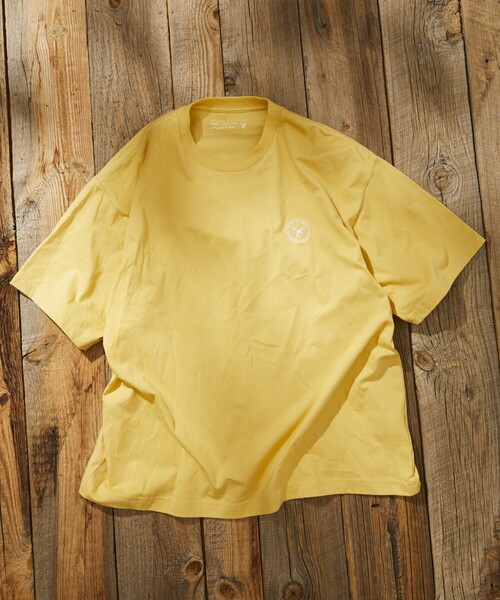 Jonas Claesson（ジョナスクレアッソン）の「JONAS CLAESSON/ジョナス クレアッソン Safari Surfers Short Sleeve Tee/サファリサーファーズ バックプリントTシャツ（Tシャツ/カットソー・メンズ・ブラック/ホワイト/ライトグレー/イエロー・LARGE/MEDIUM）」の5枚目の写真