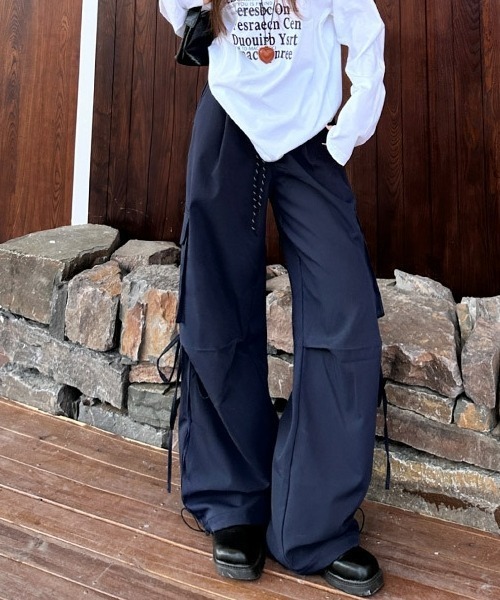 gossip!ロサンゼルス(ゴシップロサンゼルス)の「Y2Kハイウエストストレートパンツ カジュアル&シンプル(カーゴパンツ・レディース・ブラック/ネイビー/レッド・FREE)」の18枚目の写真