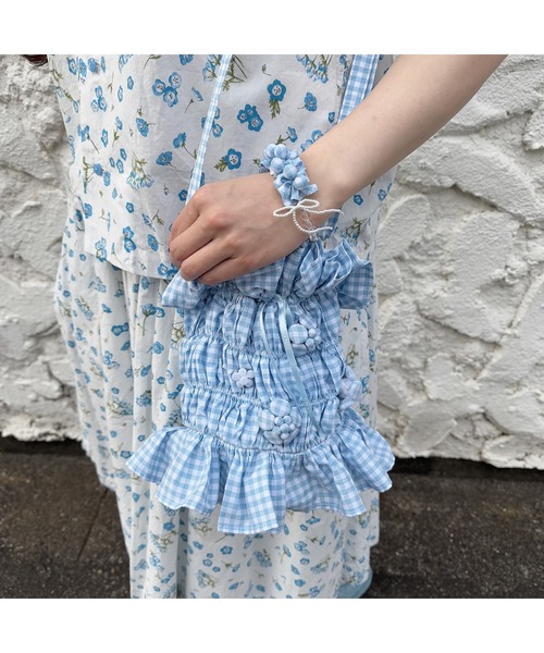 PINK HOUSE(ピンクハウス)の「gingham check shibori flower bag(ショルダーバッグ・レディース・ピンク/ブラック/ライトブルー・フリー)」の16枚目の写真
