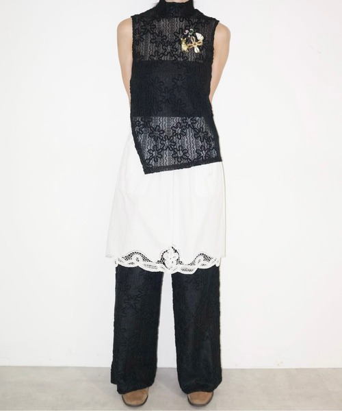 musubore(ムスボレ)の「flocky print waide pants / フロッキーフラワーパンツ(その他パンツ・レディース・ブラック・0/1)」の12枚目の写真