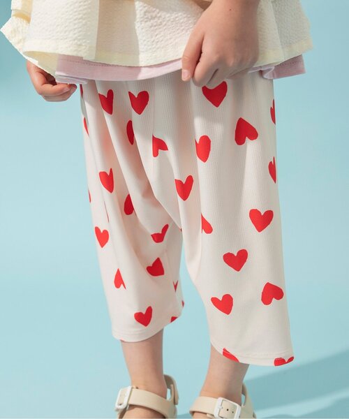 BREEZE(ブリーズ)の「【着心地さらっと】総柄サマーパンツ7分丈_サマーエール(その他パンツ・キッズ・ブルー/クリーム/オフホワイト/ブラック/エメラルド/グリーン/ピンク/ベージュ/ライトインディゴブルー/ミント/ネイビー・100/80/90/110/120/130)」の1枚目の写真