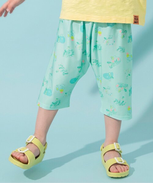 BREEZE(ブリーズ)の「【着心地さらっと】総柄サマーパンツ7分丈_サマーエール(その他パンツ・キッズ・ブルー/クリーム/オフホワイト/ブラック/エメラルド/グリーン/ピンク/ベージュ/ライトインディゴブルー/ミント/ネイビー・100/80/90/110/120/130)」の9枚目の写真
