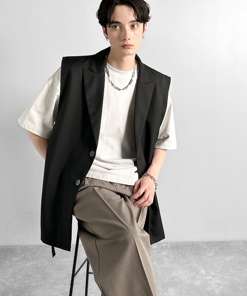 Classical Origin(クラシカルオリジン)の「【Classical Origin】「日常をアップデート。」ピークドラペル仕様エレガントセミロングベスト/Peak Lapel Elegant Semi-Long Vest(ベスト・メンズ・ブラック/チャコールグレー・SMALL/LARGE/MEDIUM)」の12枚目の写真