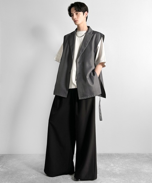 Classical Origin(クラシカルオリジン)の「【Classical Origin】「日常をアップデート。」ピークドラペル仕様エレガントセミロングベスト/Peak Lapel Elegant Semi-Long Vest(ベスト・メンズ・ブラック/チャコールグレー・SMALL/LARGE/MEDIUM)」の19枚目の写真