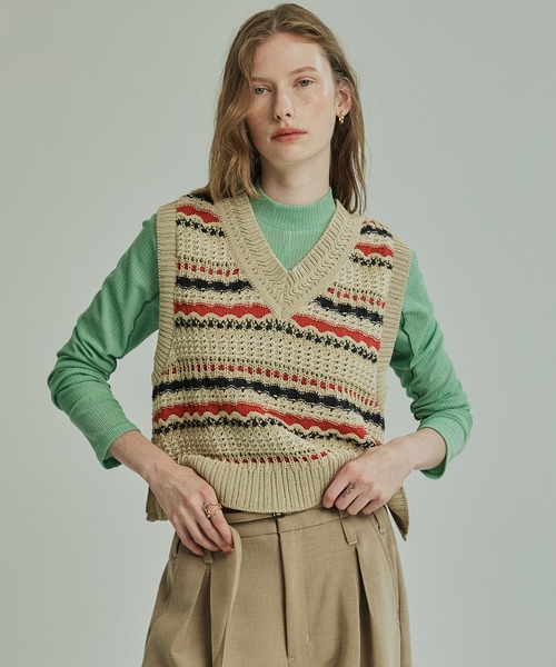 PUBLIC TOKYO(パブリックトウキョウ)の「ボーダーメッシュニットベスト(ベスト・レディース・ベージュ/ブラウン/アイボリー・FREE)」の1枚目の写真