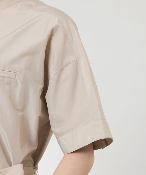 amaca（アマカ）の「バンドカラーシャツワンピース（ワンピース・レディース・ベージュ/ダークネイビー・38）」の3枚目の写真