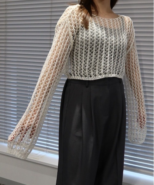 SOLA(ソラ)の「エアリーニットショートプルオーバー(軽透かし編み/レイヤードに最適)/ Airy Knit Short Pullover(ニット/セーター・レディース・ベージュ/ミント/ブラック/オフホワイト・FREE)」の21枚目の写真