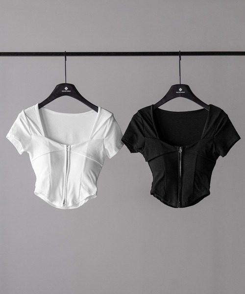 me+em select(ミームセレクト)の「※※【 2color 】ダブルジップコルセットスクエアネックTシャツ / double zip corset square neck T-Shirt(Tシャツ/カットソー・レディース・ホワイト/ブラック・FREE)」の8枚目の写真