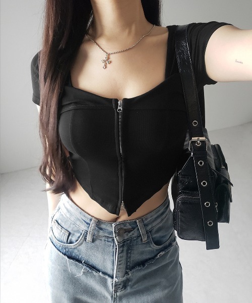 me+em select(ミームセレクト)の「※※【 2color 】ダブルジップコルセットスクエアネックTシャツ / double zip corset square neck T-Shirt(Tシャツ/カットソー・レディース・ホワイト/ブラック・FREE)」の14枚目の写真