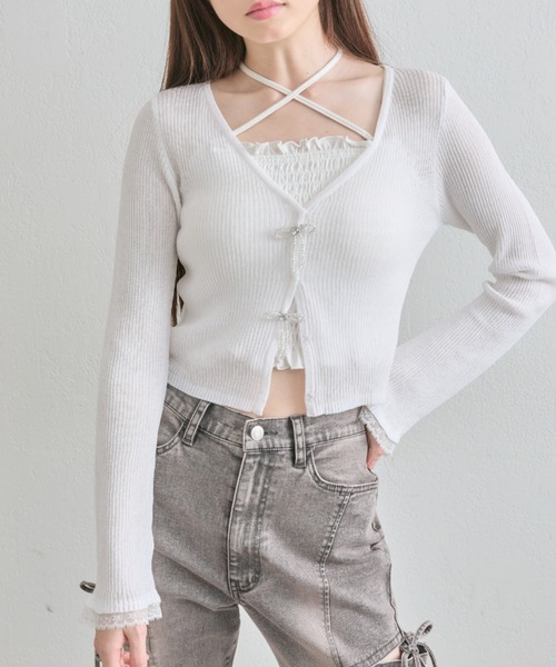 OLIVE des OLIVE(オリーブデオリーブ)の「【気温差にも◎】ビーズリボンシアカーデ(カーディガン/ボレロ・レディース・ピンク/サックスブルー/ブラック/オフホワイト・FREE)」の2枚目の写真