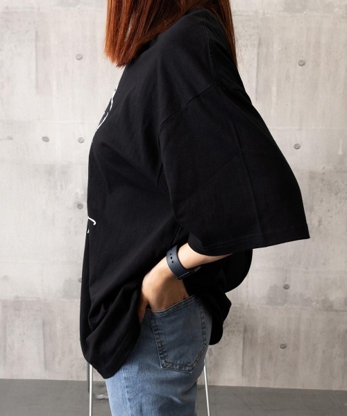 Miniministore(ミニミニストア)の「ビッグtシャツ レディース 半袖トップス(Tシャツ/カットソー・レディース・アイボリー/ブラック/ワインレッド・L/M)」の16枚目の写真