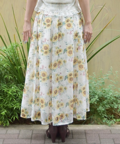 axes femme（アクシーズファム）の「ひまわり柄ロングスカート（スカート・レディース・イエロー/ホワイト・FREE）」の4枚目の写真