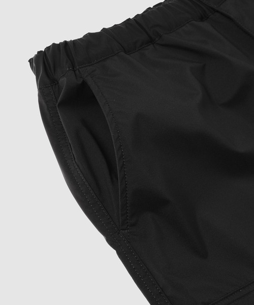COMME des GARCONS HOMME（コム デ ギャルソン・オム）の「NYLON TAFFETA PARACHUTE PANTS（その他パンツ・メンズ・カーキ/ブラック・L/M/S/XS）」の5枚目の写真