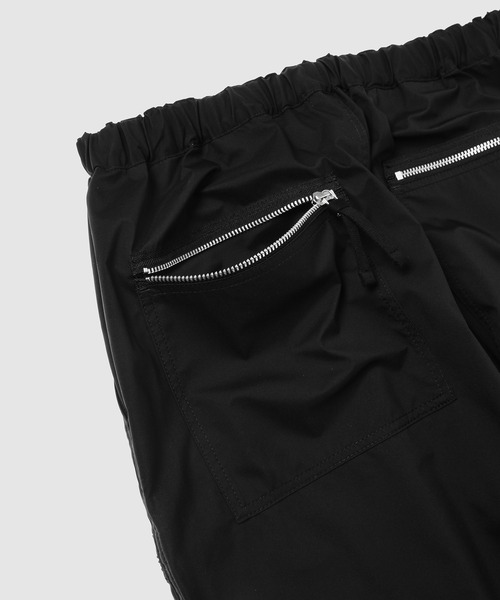 COMME des GARCONS HOMME（コム デ ギャルソン・オム）の「NYLON TAFFETA PARACHUTE PANTS（その他パンツ・メンズ・カーキ/ブラック・L/M/S/XS）」の10枚目の写真