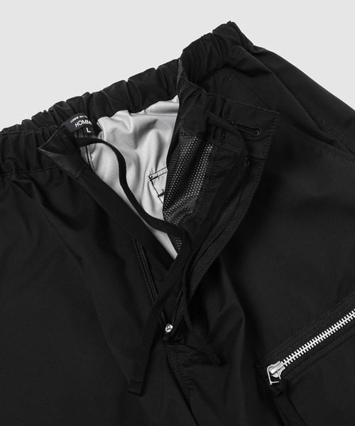 COMME des GARCONS HOMME（コム デ ギャルソン・オム）の「NYLON TAFFETA PARACHUTE PANTS（その他パンツ・メンズ・カーキ/ブラック・L/M/S/XS）」の12枚目の写真